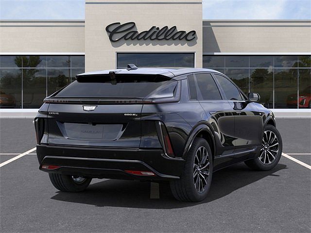 2024 Cadillac Lyriq Sport 1 image 3