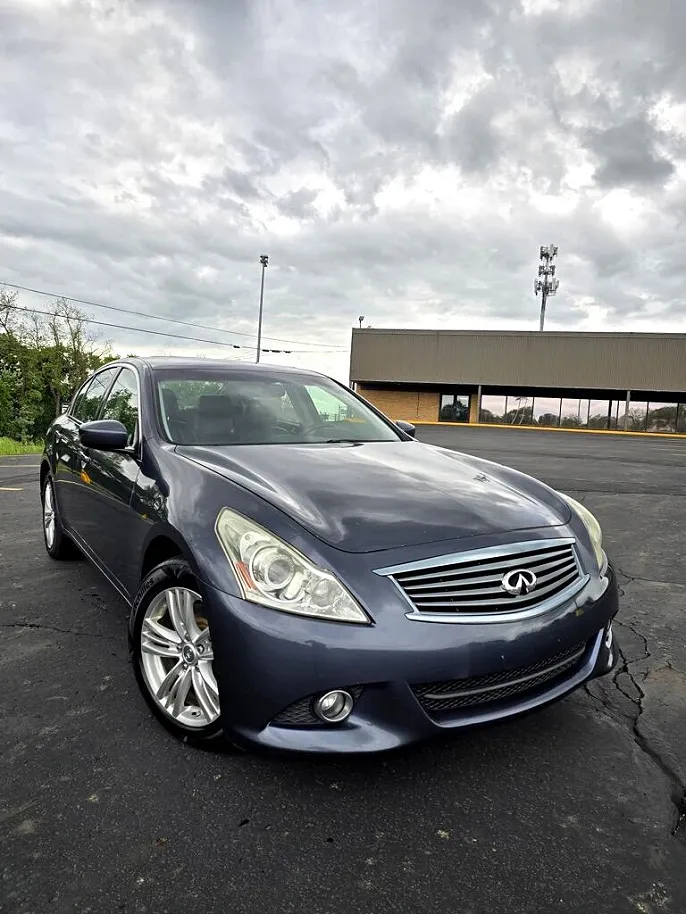 2011 Infiniti G25