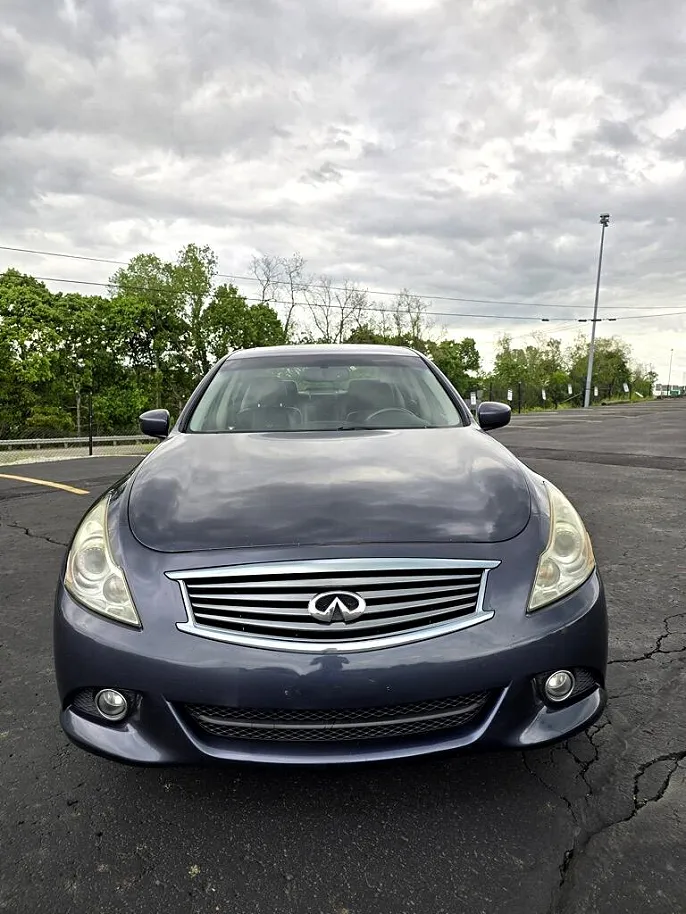 2011 Infiniti G25