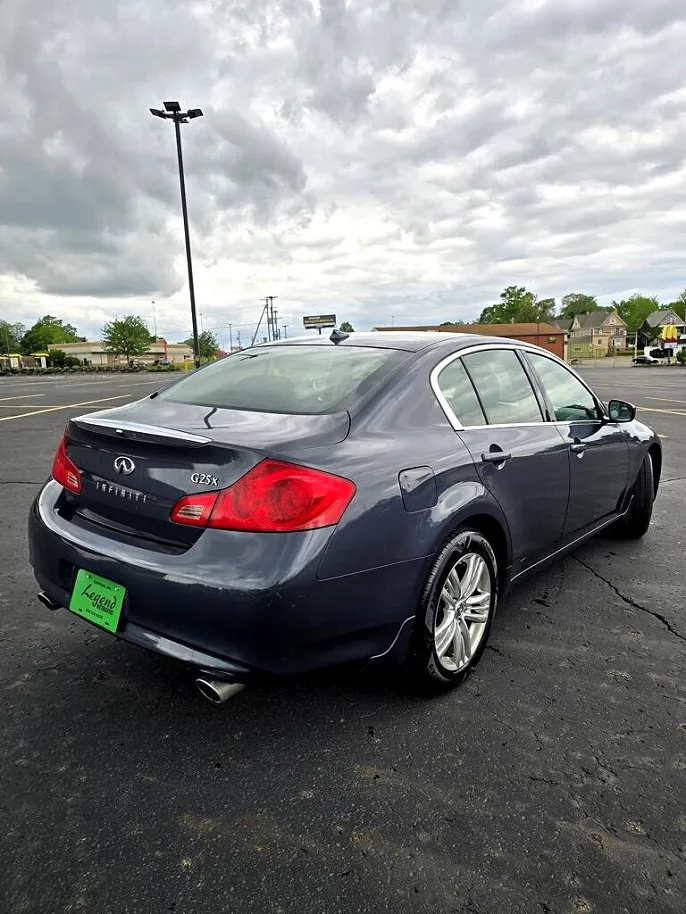2011 Infiniti G25