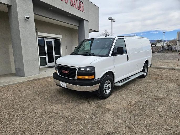 2024 GMC Savana