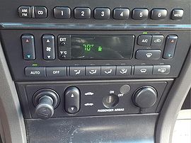 2002 Ford Thunderbird