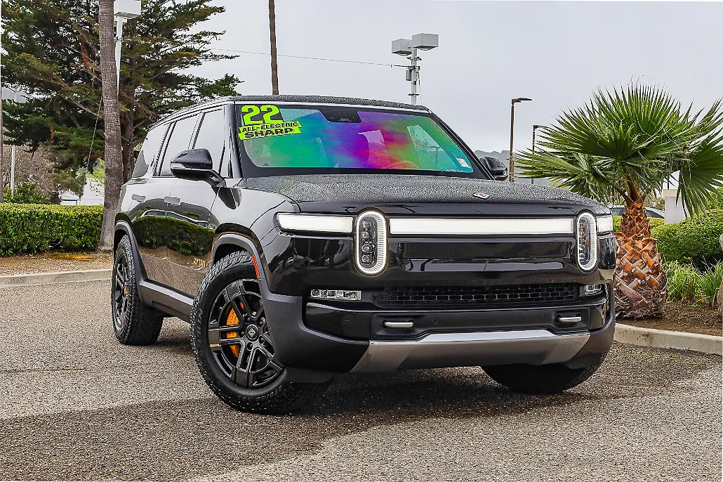 2022 Rivian R1S Launch Edition image 0