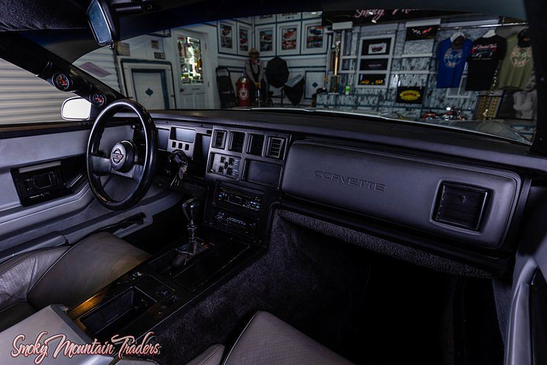 1986 Chevrolet Corvette null image 46