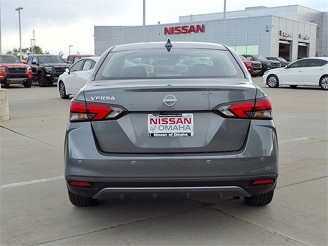 2025 Nissan Versa