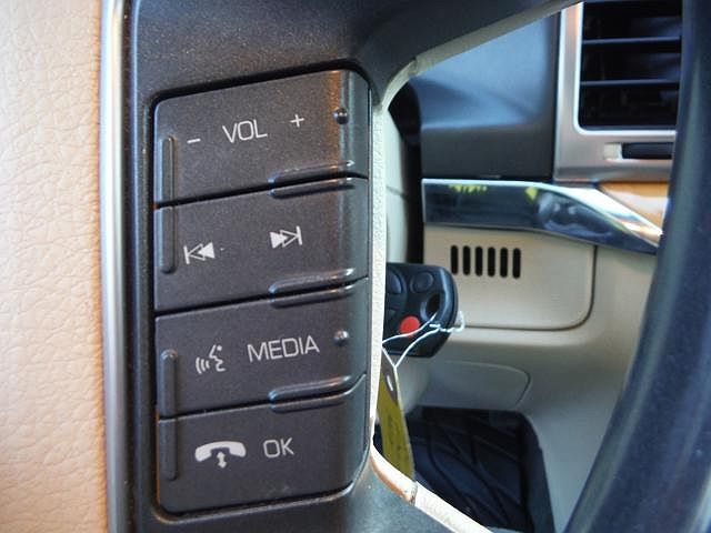 2010 Lincoln MKZ null image 15