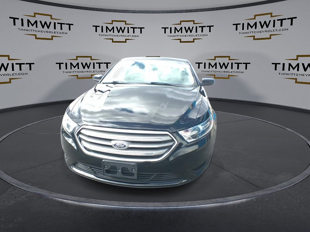 2016 Ford Taurus SE image 2
