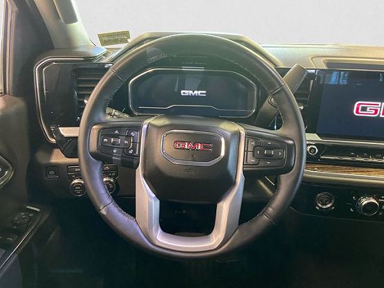 2024 Gmc Sierra 1500 SLE photo 4