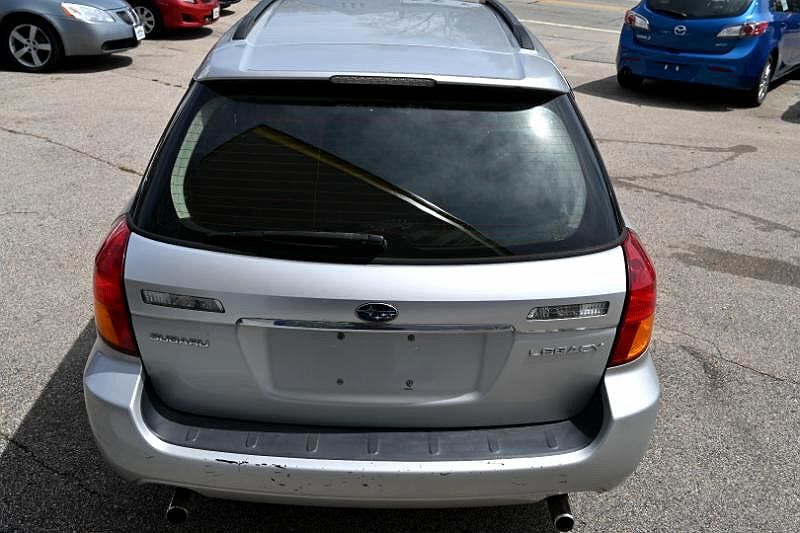 2005 Subaru Legacy 2.5i image 5