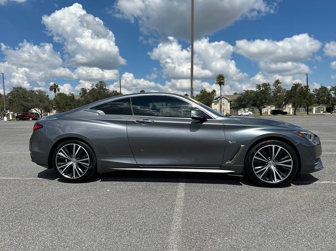 2018 Infiniti Q60