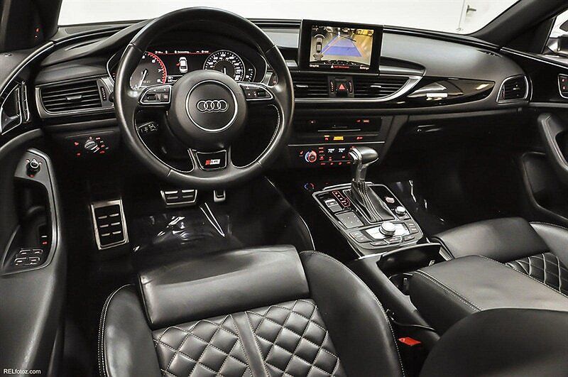 2013 Audi S6 Prestige image 1