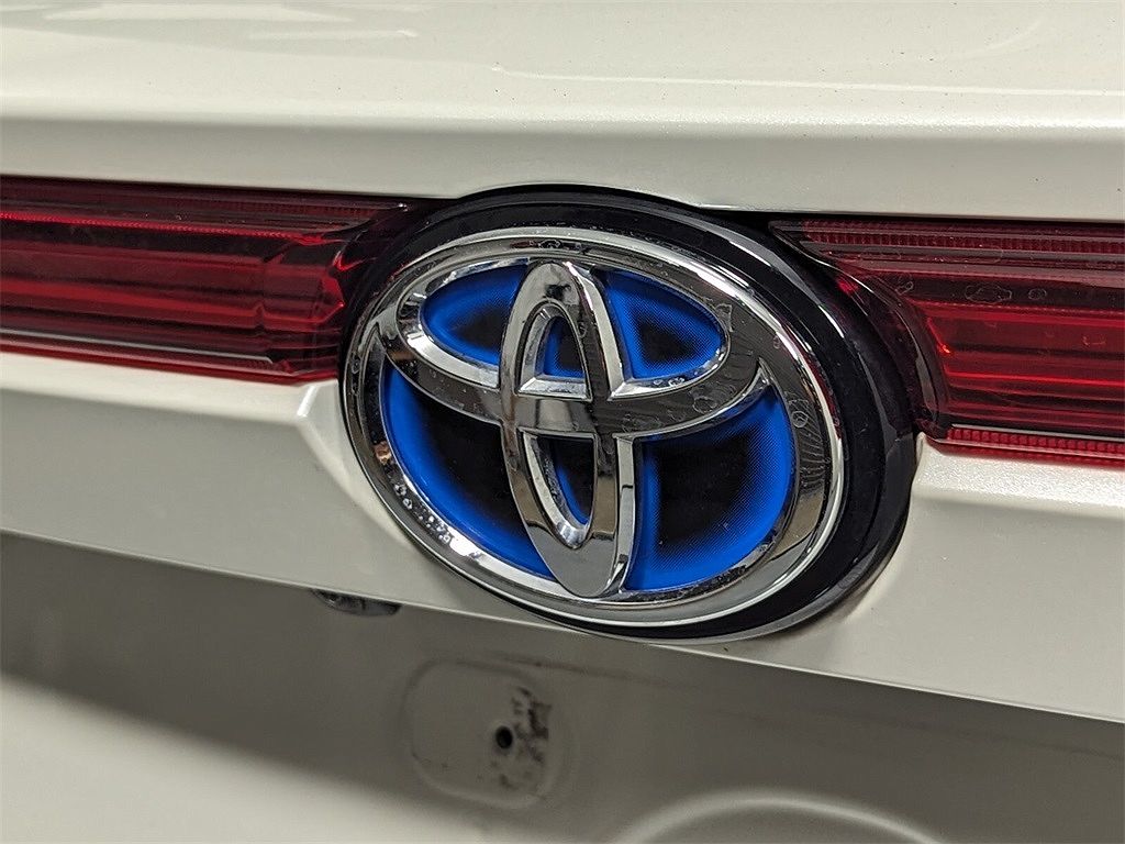 2021 Toyota Venza XLE image 4