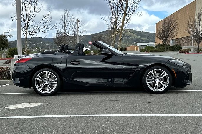 2025 BMW Z4