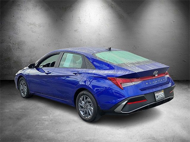 2024 Hyundai Elantra