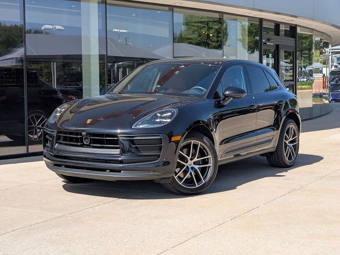 2025 Porsche Macan