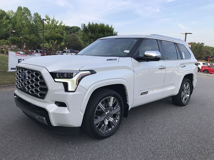 2024 Toyota Sequoia