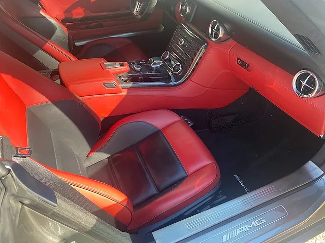 2012 Mercedes-Benz SLS AMG