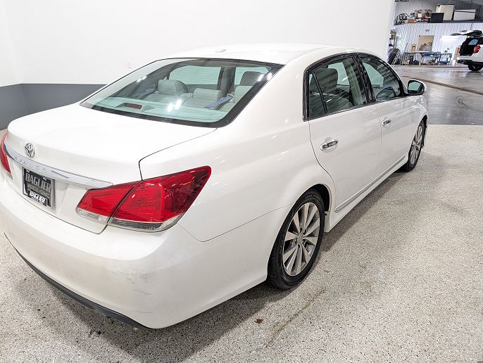 2011 Toyota Avalon