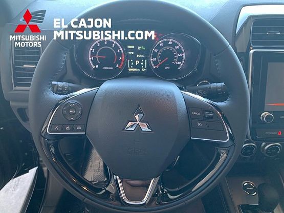 2025 Mitsubishi Outlander Sport SEL photo 10