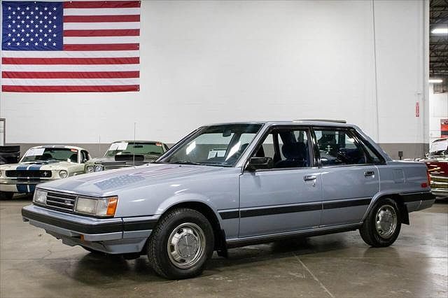 1985 Toyota Camry LE image 0