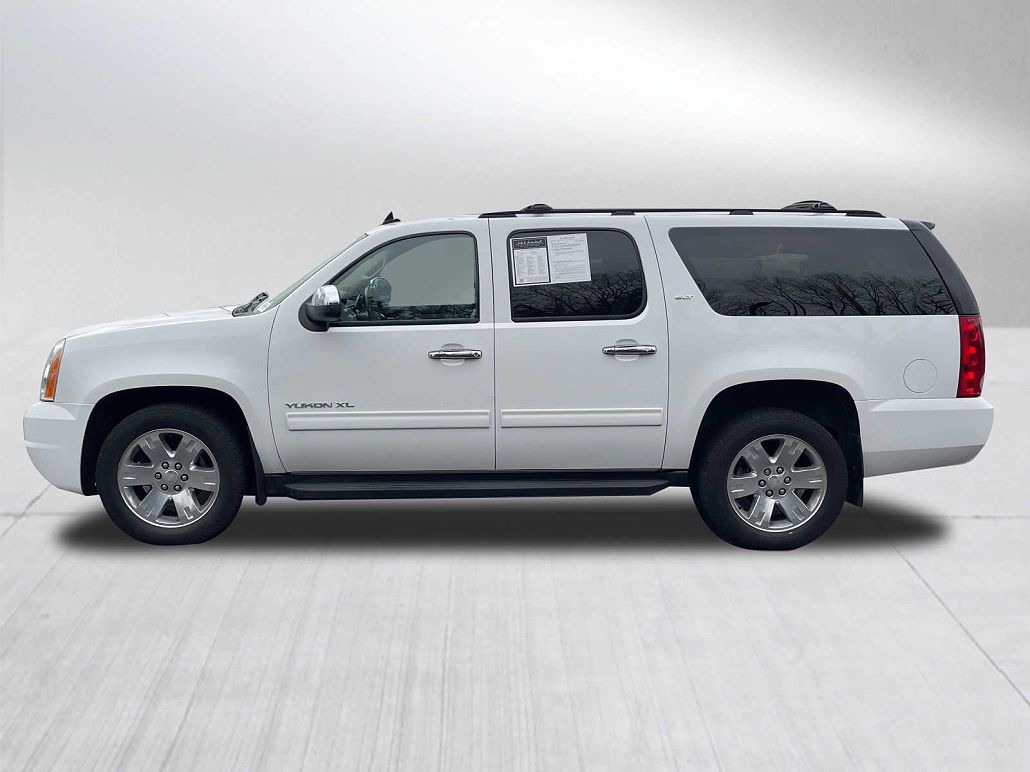 2012 GMC Yukon XL 1500 image 1