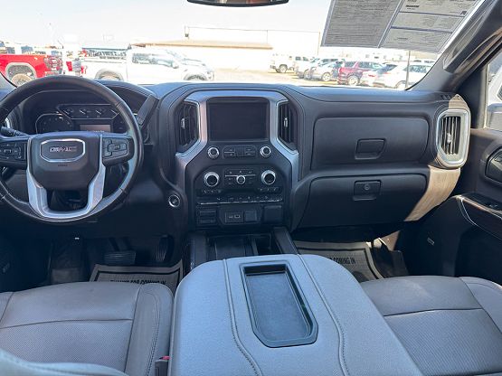 2022 Gmc Sierra HD SLT photo 10