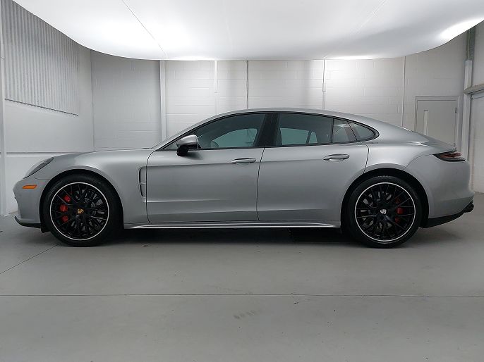 2019 Porsche Panamera