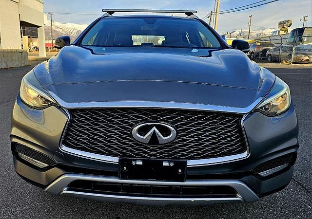 2017 Infiniti QX30