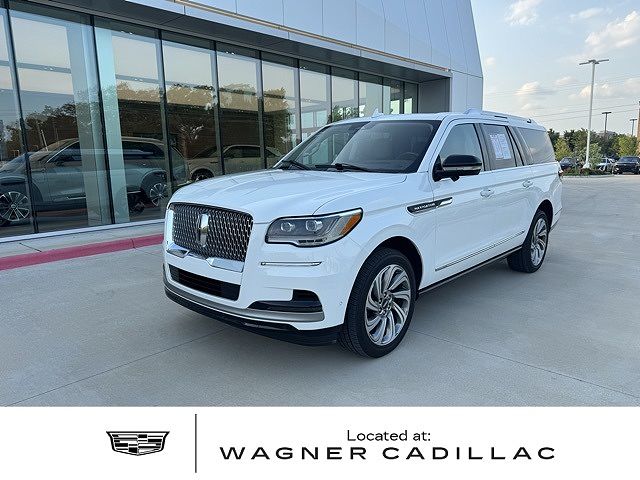 2023 Lincoln Navigator L