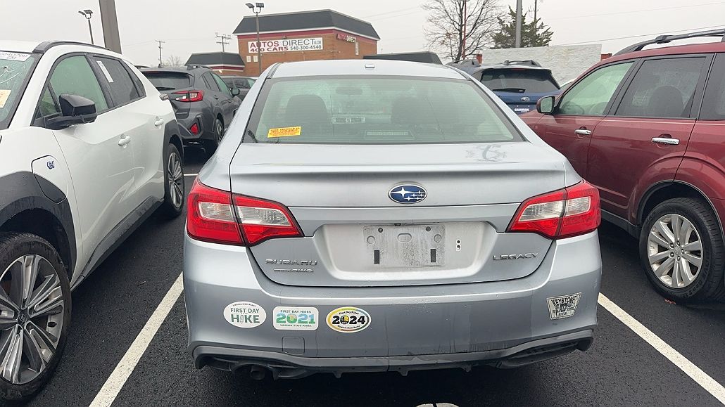 2019 Subaru Legacy 2.5i image 2