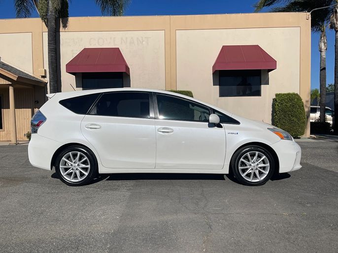 2012 Toyota Prius v