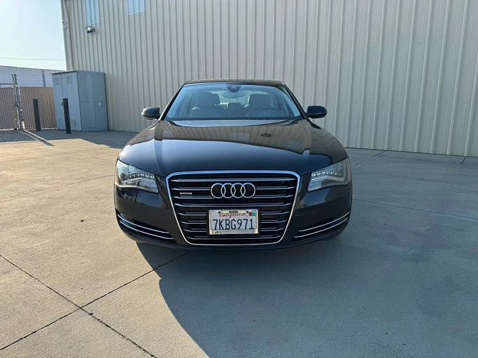 2013 Audi A8