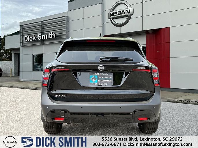 2025 Nissan Kicks