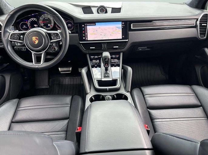 2022 Porsche Cayenne