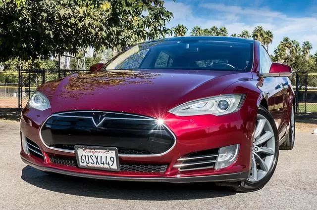 2012 Tesla Model S