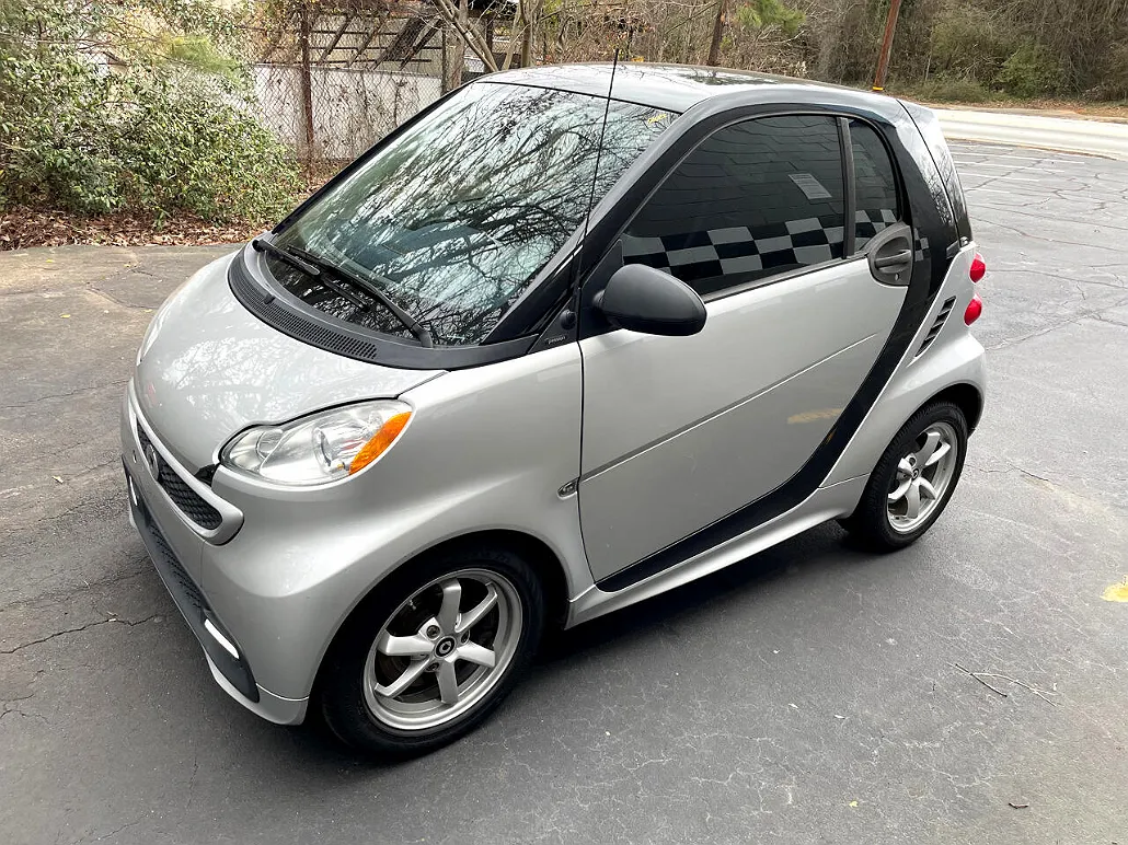2015 Smart Fortwo Pure image 4