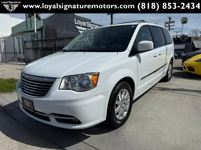 2015 Chrysler Town & Country