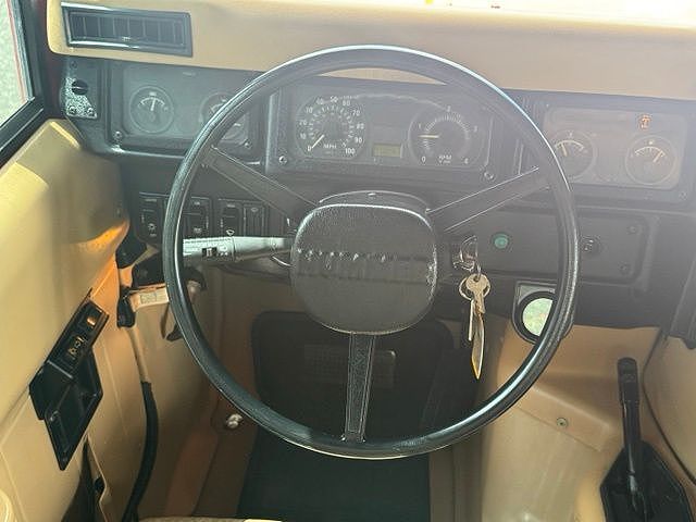 2001 AM General Hummer
