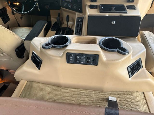 2001 AM General Hummer