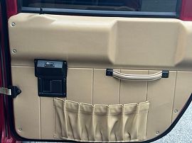 2001 AM General Hummer