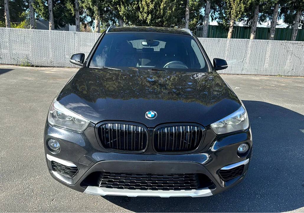2016 BMW X1 xDrive28i image 2