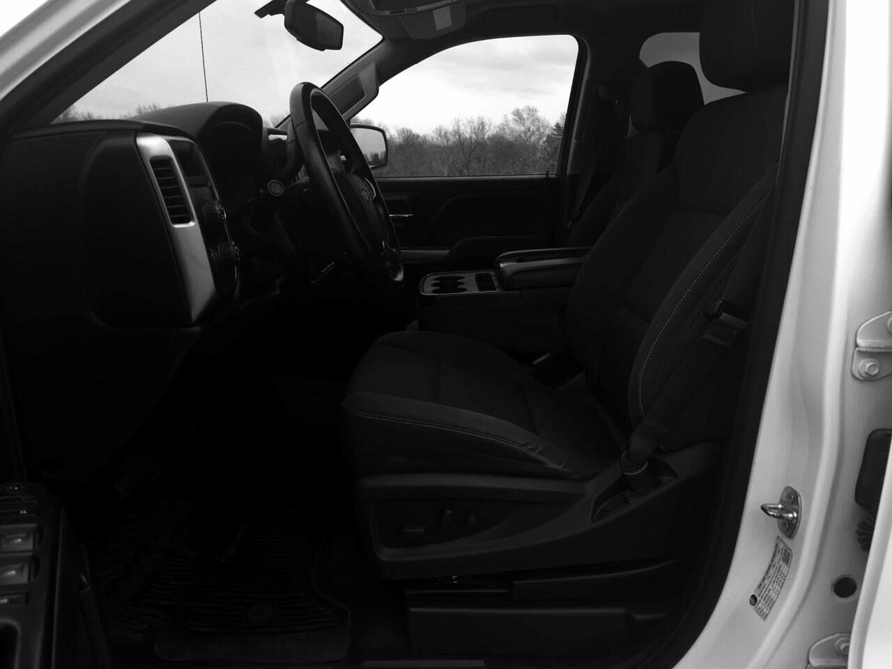 2015 Chevrolet Silverado 1500 LT image 15