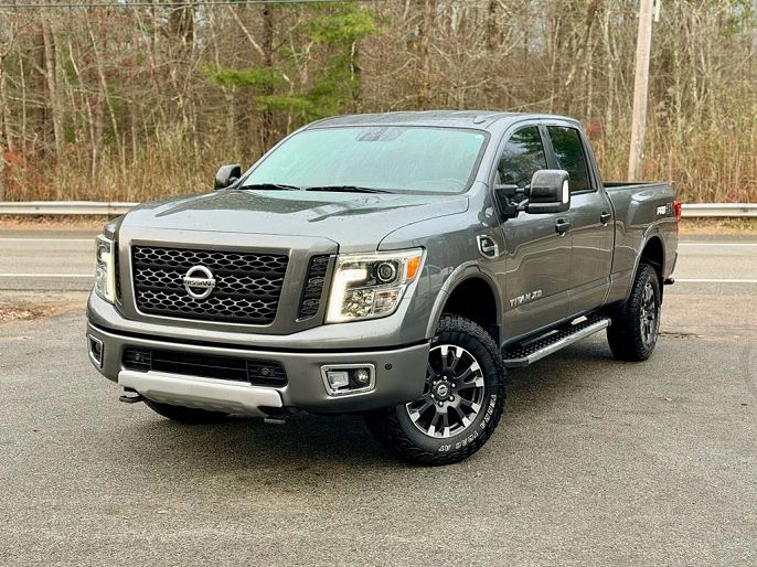 2017 Nissan Titan XD