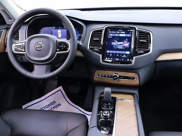 2025 Volvo XC90