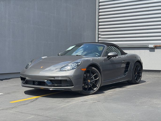 2025 Porsche 718 Boxster