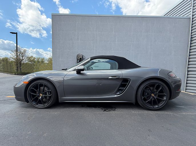 2025 Porsche 718 Boxster