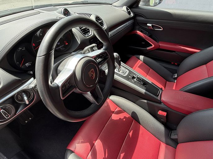 2025 Porsche 718 Boxster