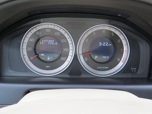 2011 Volvo XC60 null image 9