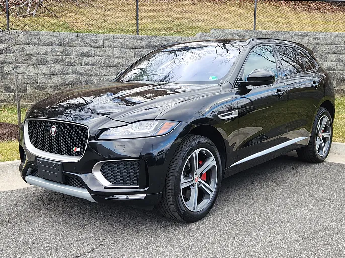 2019 Jaguar F-Pace