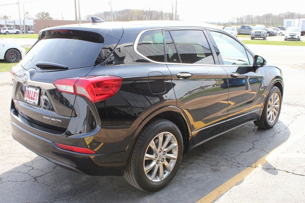 2019 Buick Envision Essence image 4